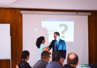 Dr. Eduardo Gómez Grupo Motiva (106)_tablet