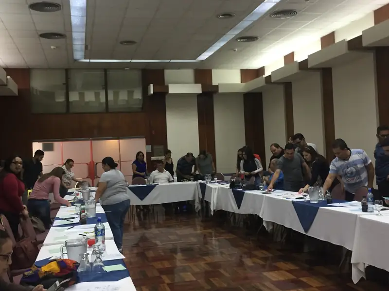 Taller de servicio al cliente Costa Rica - role playing empresarial